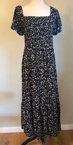 Floral Smocked Maxi Dress Black White Puff Large cottage milkmaid romantic boho thumbnail 1