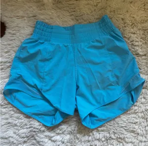 Lululemon Hotty Hot Shorts thumbnail 1