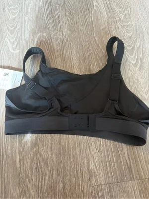Athleta Black Supportive Sports Bra with Wide Straps thumbnail 4