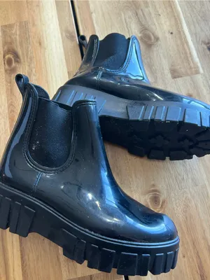 SANMM Black Glossy Chelsea Rain Boots Chunky Lug Sole EU 36 thumbnail 1