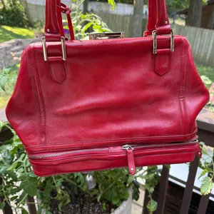 Eileen West Lipstick Red Leather Shoulder Hand Bag And Change Purse thumbnail 3