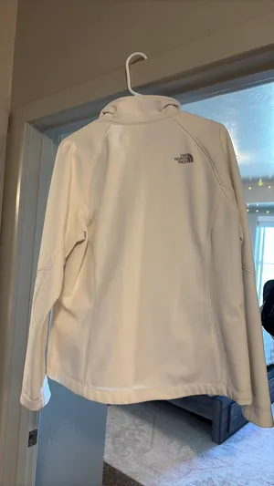 The North Face Jacket Women’s Full-Zip thumbnail 2