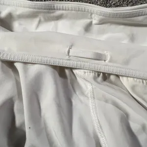 Lululemon Mind‎ Over Miles Shorts Womens 6 White Mesh Trim Athletic Running thumbnail 5