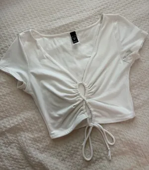 White Cutout Short Sleeve thumbnail 1