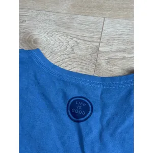 EUC Life is Good crusher tee classic fit v-neck t-shirt blue sunflower size M thumbnail 9