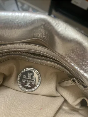 Tory Burch Reva Metallic Silver Leather Clutch Crossbody Bag thumbnail 7
