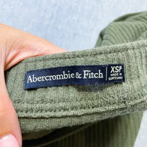 Abercrombie & Fitch Ribbed Knit Midi Skirt Size XSP in Green thumbnail 3
