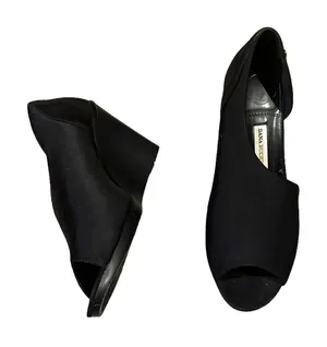 Dana Buchman Pira Stretch Heels Shoes Wedges Womens 6 Black Open Toe Slip On thumbnail 1
