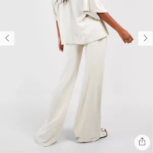 Nwt Boohoo Linen Mix Relaxed Fit Wide Leg Trousers Us10 thumbnail 4