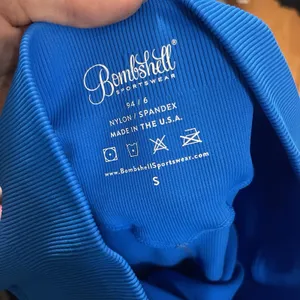 NEW Bombshell sportswear Seamless cobalt blue leggings US Small thumbnail 6