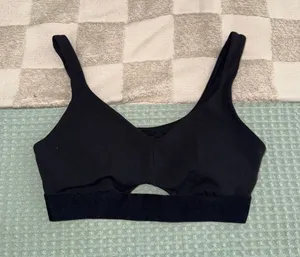 Vuori Elevate‎ Daily Sports Bra thumbnail 1