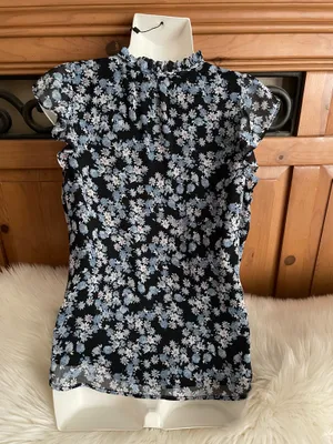 LOFT Women's Short Cap Sleeves VNeck Blouse Top Blue Floral Print l thumbnail 2