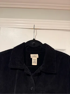 L.L.Bean Size M Petite Black Corduroy Cotton Button Front Shirt Jacket Shacket thumbnail 4