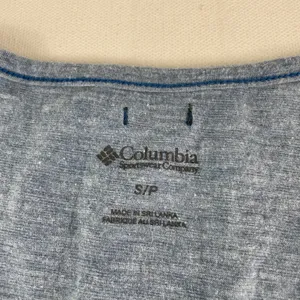 Columbia Tank Top Shirt Women's Small Blue Cotton Polyester‎ Curved Hem Ladies thumbnail 3