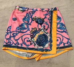 Trendy printed skort Size 6 thumbnail 1