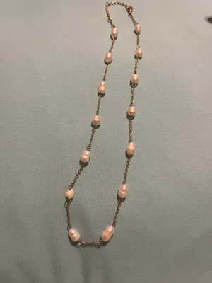 Gold Pearl Necklace thumbnail 3