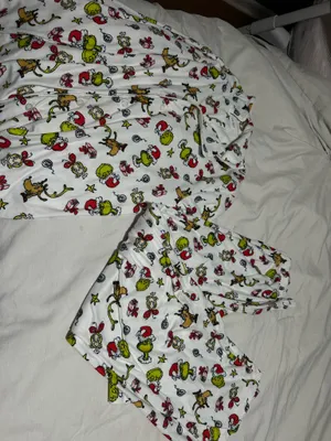 Grinch Christmas pajamas Multiple Size M thumbnail 2