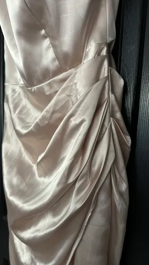 Dress thumbnail 3