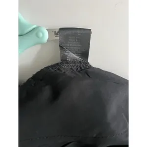 Alice + Olivia Black Trouser Cotton Blend Shorts Size 6 thumbnail 4
