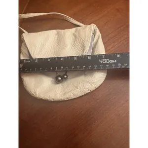 HOBO kisslock Crossbody White thumbnail 13