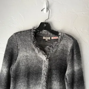 The Limited Scandal Collection Gray Fringe Knit Cardigan Sweater Wool‎ Blend thumbnail 2