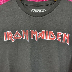 Iron Maiden Spell-Out Logo Heavy Metal Rock Band Tee XL thumbnail 2