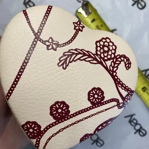 Pandora Heart Shaped Genuine Lather Jewelry Box Cream W/ Red Floral Design thumbnail 7