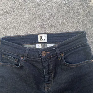 BDG Black Skinny Jeans thumbnail 2