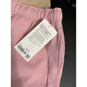 New Lululemon Scuba Oversized Mid Rise Short - Pink - Small RARE thumbnail 7