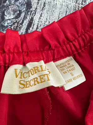 Vintage Victoria’s Secret Gold Label Red Satin Women's Pajama Shorts thumbnail 4