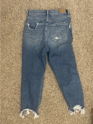 American Eagle Highest Rise Mom Jeans thumbnail 2