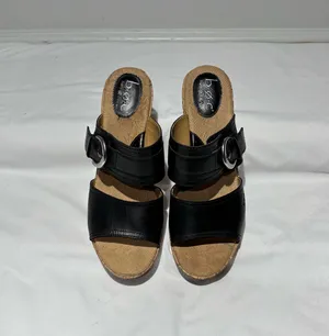 Born Concept black leather wedge sandals Size 10 thumbnail 2