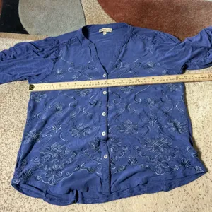 Democracy Boho Embroidered Blouse Women L Blue Puff Sleeve Button Front V-Neck thumbnail 3