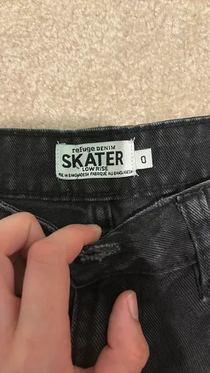 Low rise black jeans Size 0 thumbnail 3