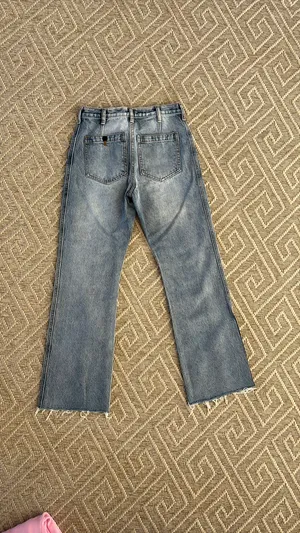J. Galt Brandy Melville Straight-Leg Jeans thumbnail 2