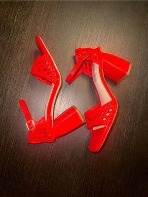 Antonio Melani Sandals Women Leather Coral Size 6.5 Block Heel Ankle Strap thumbnail 8