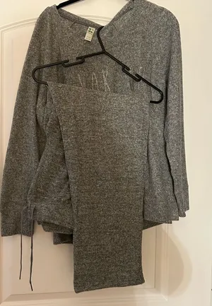 GreenTea Soft Gray Pyjamas PJ Warm Lesiure Set Top and pants Sz XL thumbnail 1