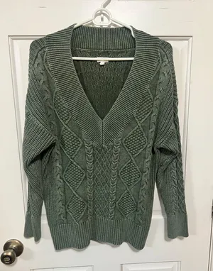 American Eagle Sweater thumbnail 1