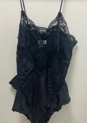 Elegant vintage Sara Beth Black Lace Bodysuit size large thumbnail 1