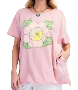 NWT EASEL Women’s Boho Pink Floral Patchwork Appliqué Pocket Tshirt thumbnail 1