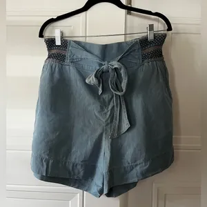 Anthropologie aloha tie front shorts thumbnail 5