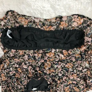 American Eagle medium peasant floral cottage core blouse thumbnail 8
