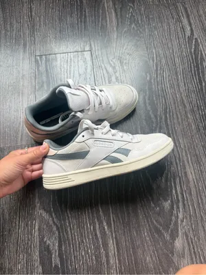 Reebok women’s White & Gray Low-Top Sneakers thumbnail 10