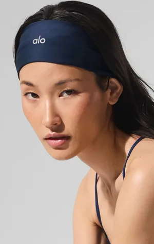 ALO Yoga NWT Airlift Headband Navy Blue Grips and scrunched back White Alo Logo thumbnail 1