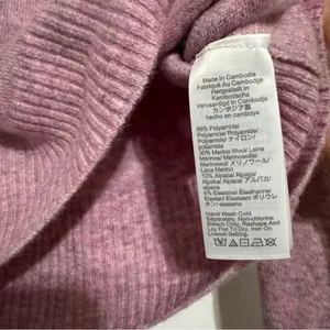 J. Crew Wool Collared V-neck Pink Sweater in Supersoft Yarn thumbnail 4