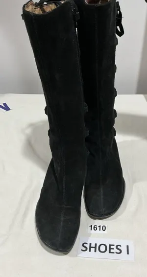 Woman’s Softt Black Suede Wedge Heel Side Zip Tall Boots 7.5 Mw thumbnail 1