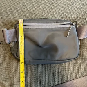 lululemon athletica Gray Crossbody Bag thumbnail 4