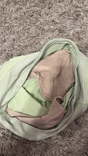 Lululemon Speed Up Shorts 4" thumbnail 5