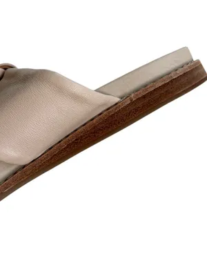 Like New Sofft Leather Essie Sandals Cream Size 9.5 thumbnail 4