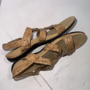 Vionic Gold Cork Metallic Orthotic Comfort Adjustable Sandals Size 10 Wide thumbnail 8